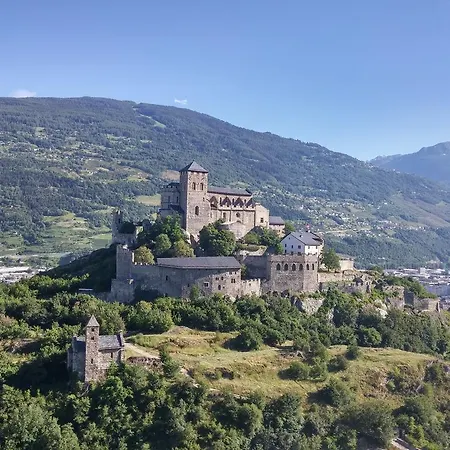 Le Hameau De La Croix *
